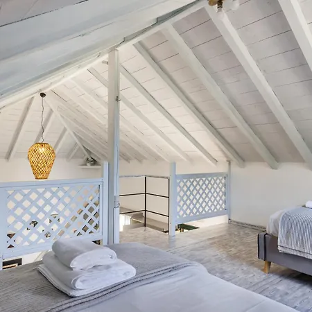Nena * Skopelos