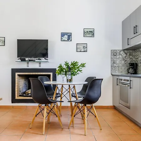 Nena Apartment *